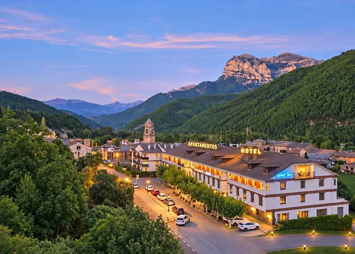 Hotel Turmo